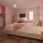 Апарт-отель Larionest Modern In The Center 5 Min From The Station