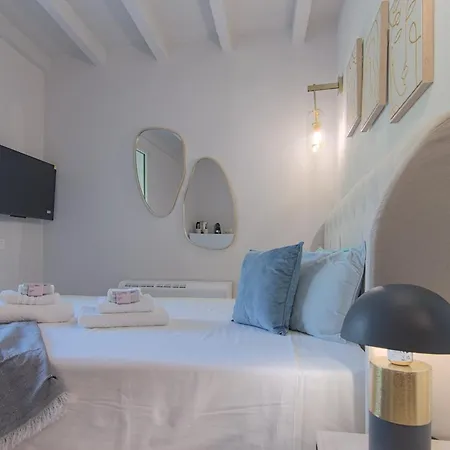 Larionest Modern In The Center 5 Min From The Station Mandello del Lario