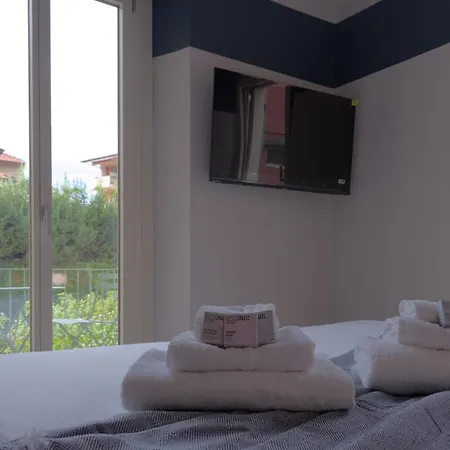 Larionest Modern In The Center 5 Min From The Station