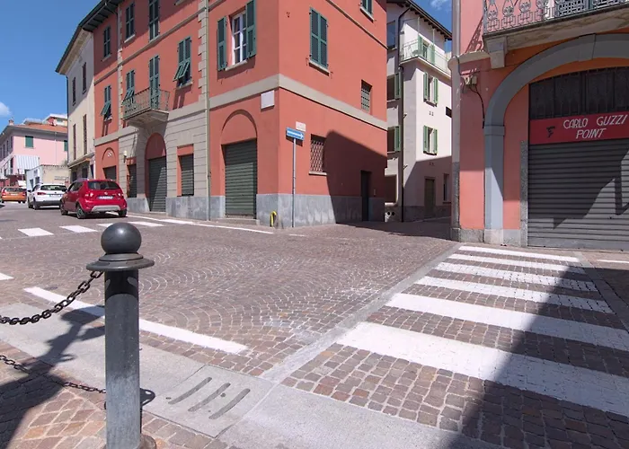 Apart-hotel Larionest Modern In The Center 5 Min From The Station 3*