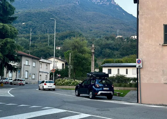 Apart-hotel Larionest Modern In The Center 5 Min From The Station Mandello del Lario