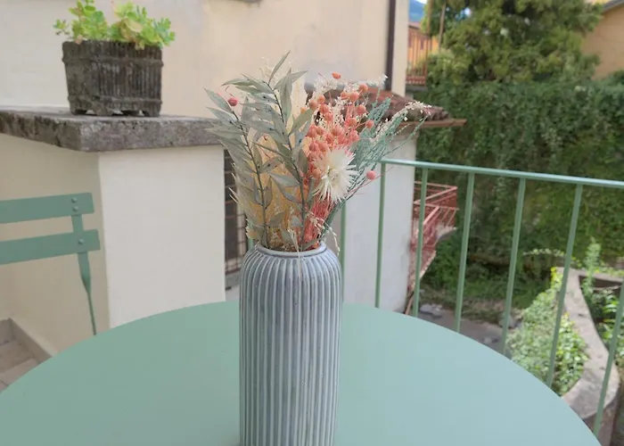 Larionest Modern In The Center 5 Min From The Station Apart-hotel Mandello del Lario