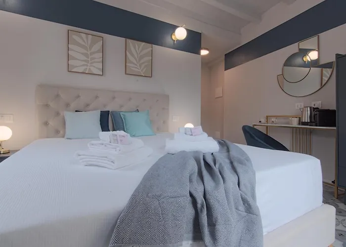 Apart-hotel Larionest Modern In The Center 5 Min From The Station