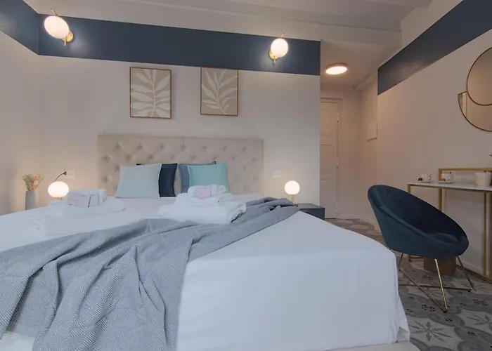 Larionest Modern In The Center 5 Min From The Station 3* Mandello del Lario