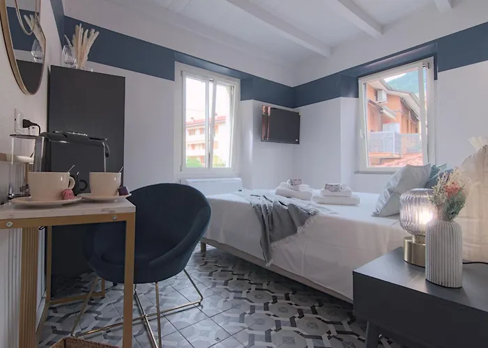 Larionest Modern In The Center 5 Min From The Station 3*