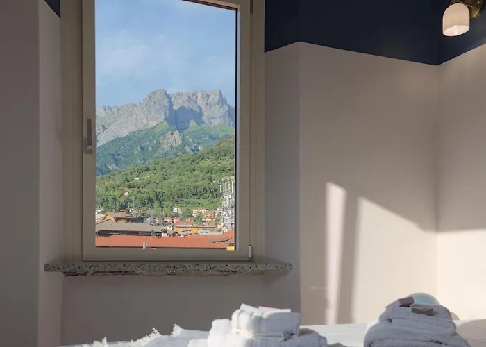 Larionest Modern In The Center 5 Min From The Station Apart-hotel Mandello del Lario